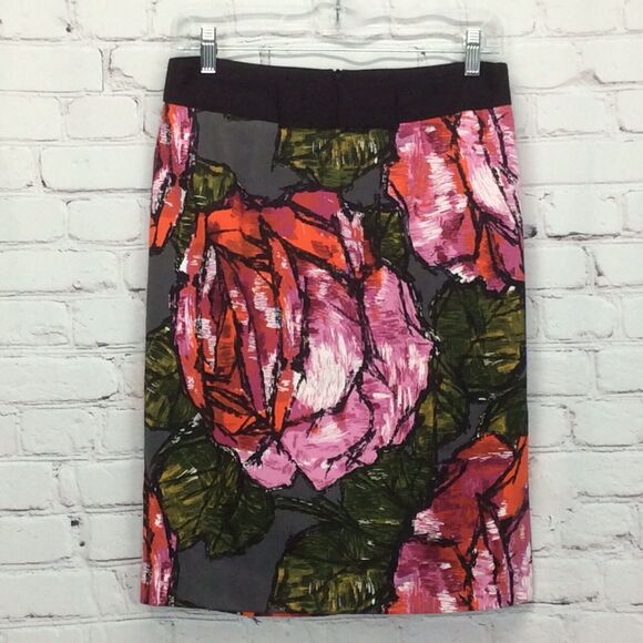 Trina Turk LA Women’s Skirt Sz 4 Pencil Rose Floral Multicolor Lined Silk Blend - Picture 1 of 8